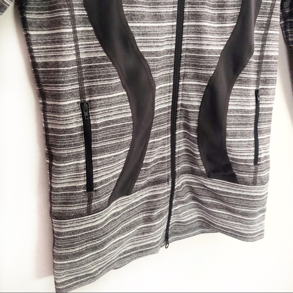 LULULEMON Zip Up Jacket Stride Grey White 4 - Picture 4 of 9